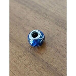 Authentic Pandora sterling silver "Wintry Delight" charm